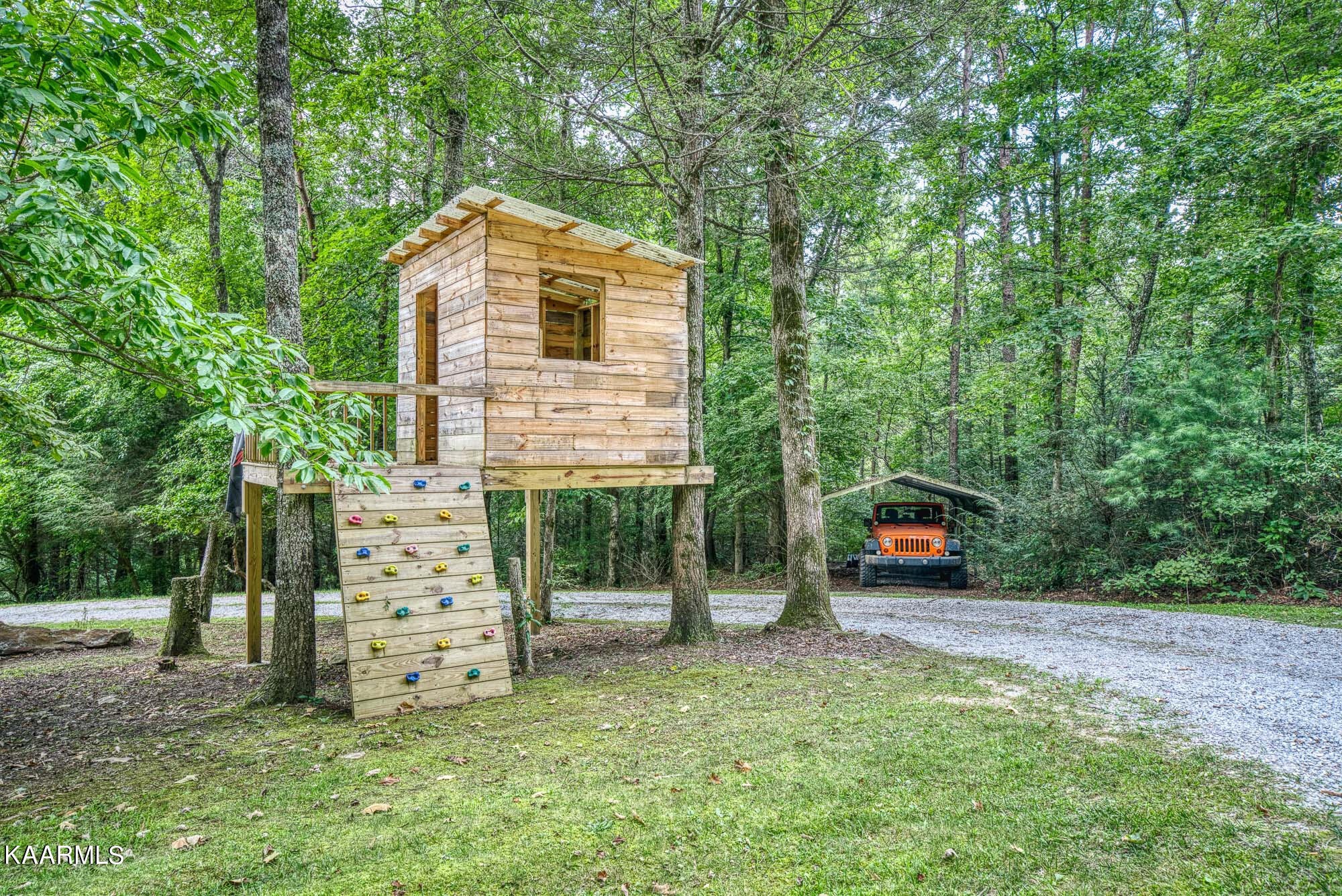 279 Old Stagecoach Road Crossville, TN 38555 - Photo 8 of 49 Gallery Image 8