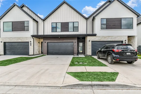 $2,900 | 590 Old Mill Road, Unit 117, Cedar Park, TX 78613