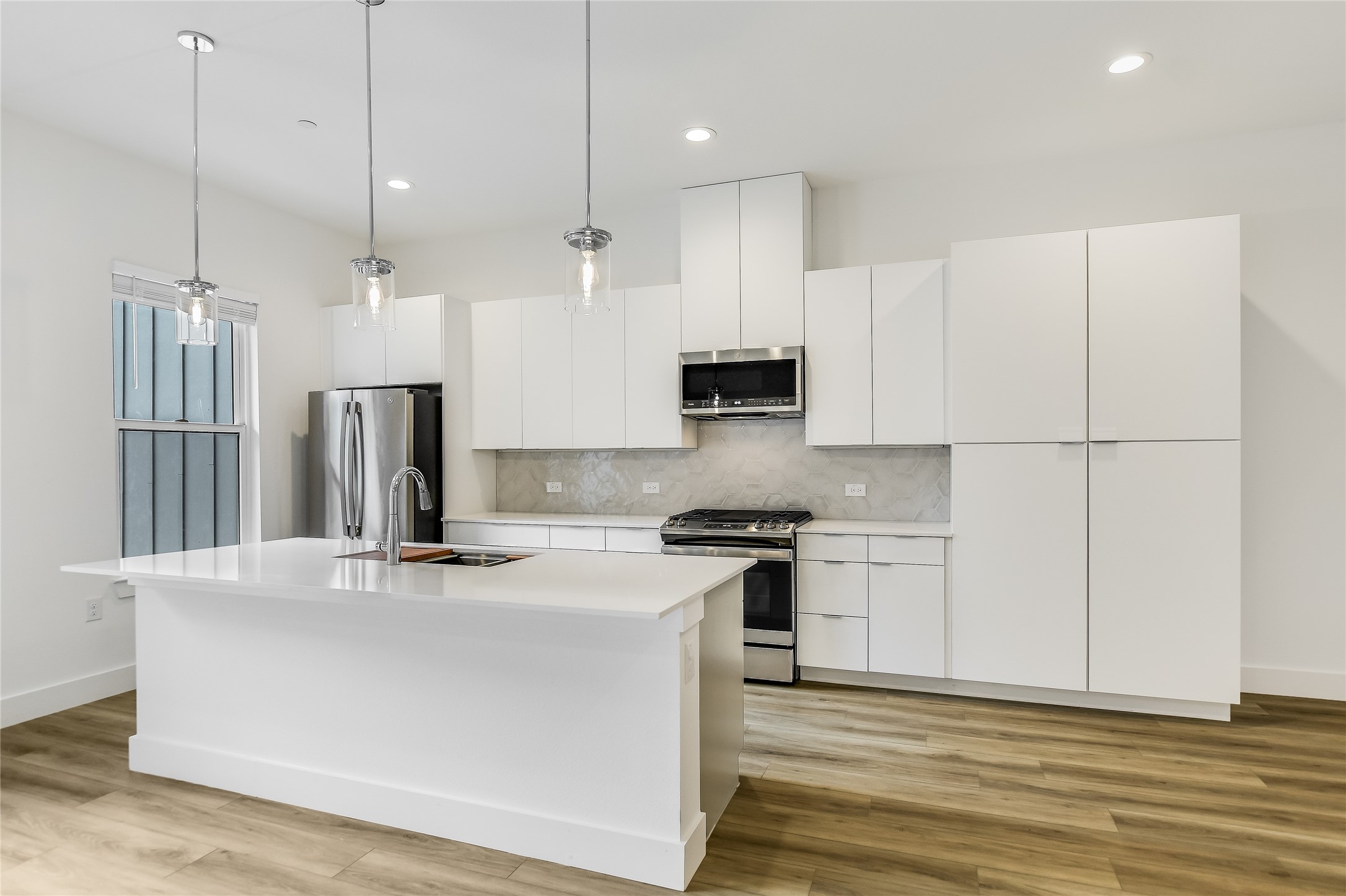 590 Old Mill Road, Unit 117 Cedar Park, TX 78613 - Photo 4 of 20