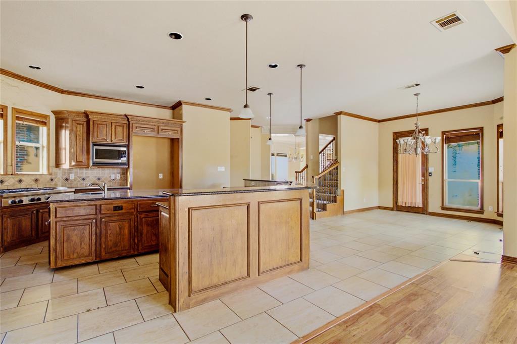 413 Marshall Road Southlake, TX 76092 - Photo 10 of 40 Gallery Image 10