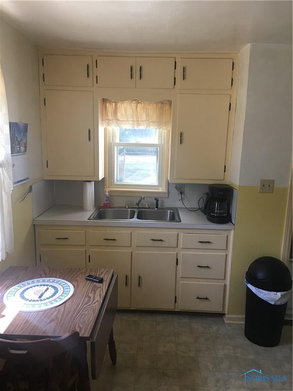 3000 Wilkins Road Swanton, OH 43558 - Photo 3 of 15 Gallery Image 3