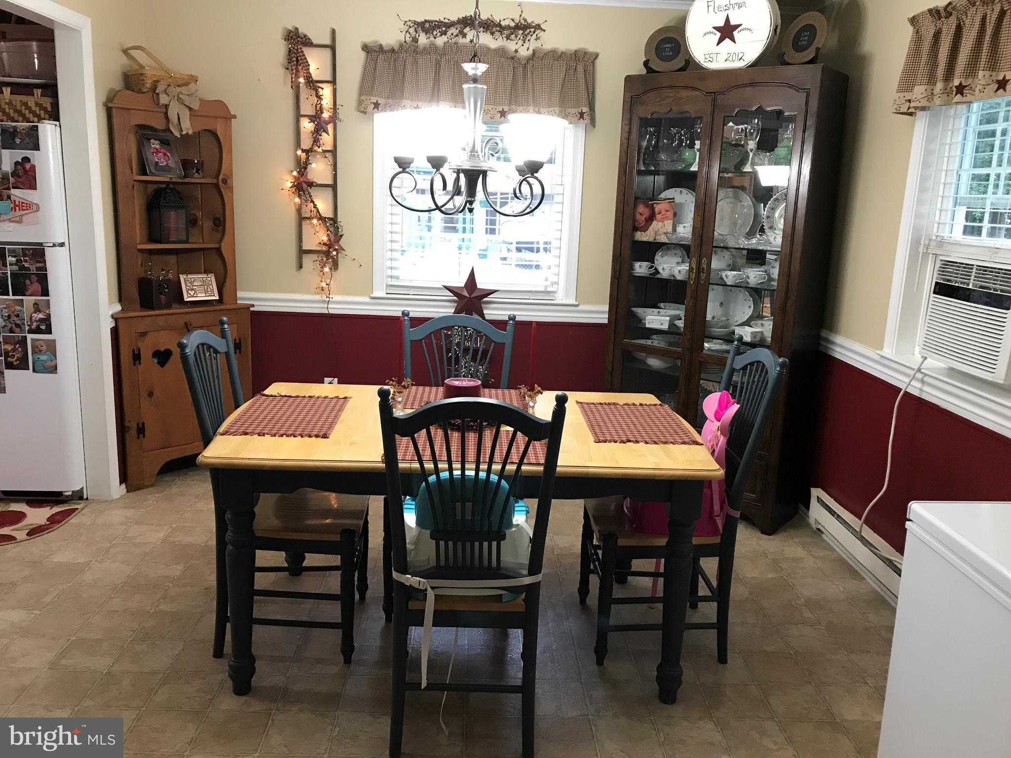 6927 Reliance Road Federalsburg, MD 21632 - Photo 4 of 14 Dining Room