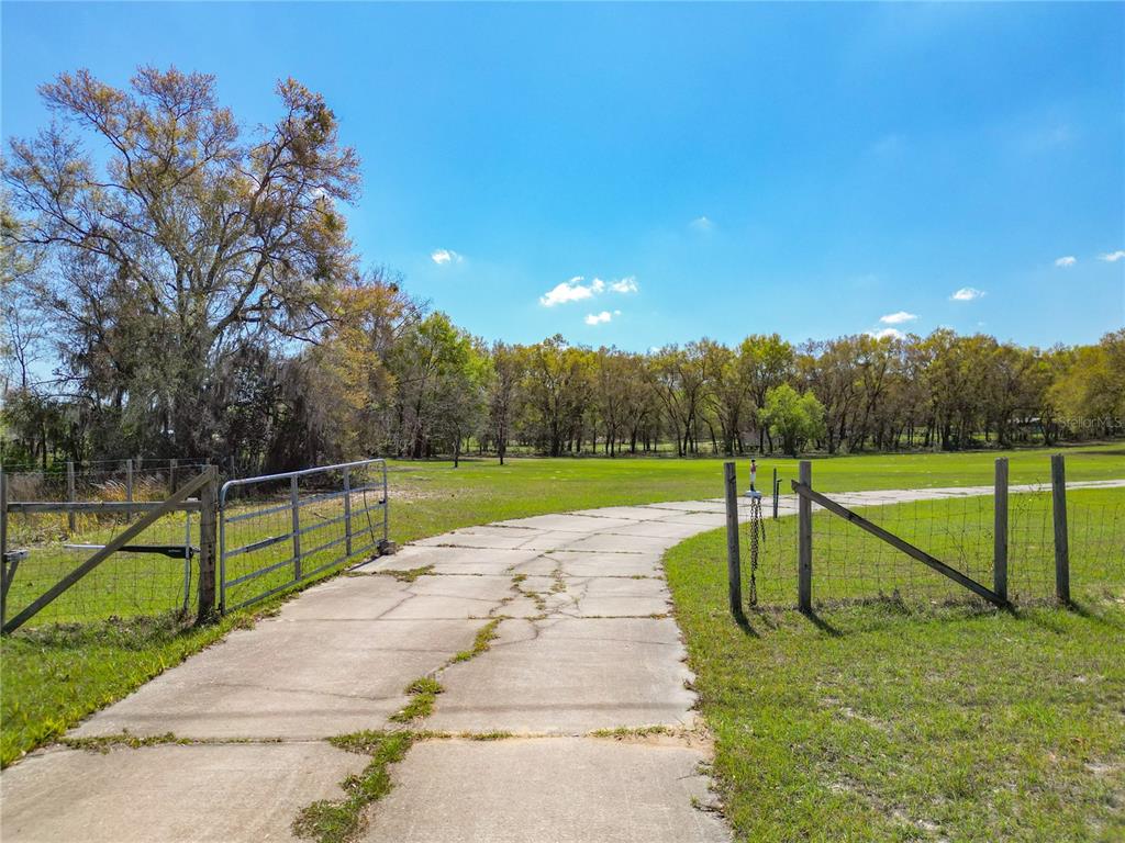 295 Locust Pass Ocala, FL 34472 - Photo 52 of 56