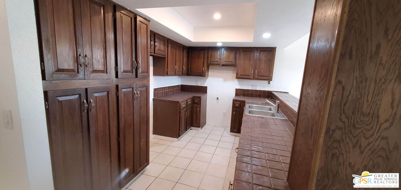 66565 12th Street, Unit 1 Desert Hot Springs, CA 92240 - Photo 6 of 10 a view of entryway