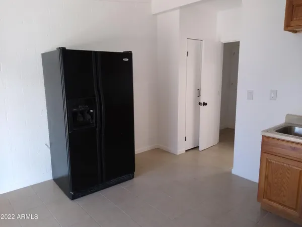 $950 | 1627 East Pinchot Avenue, Phoenix, AZ 85016