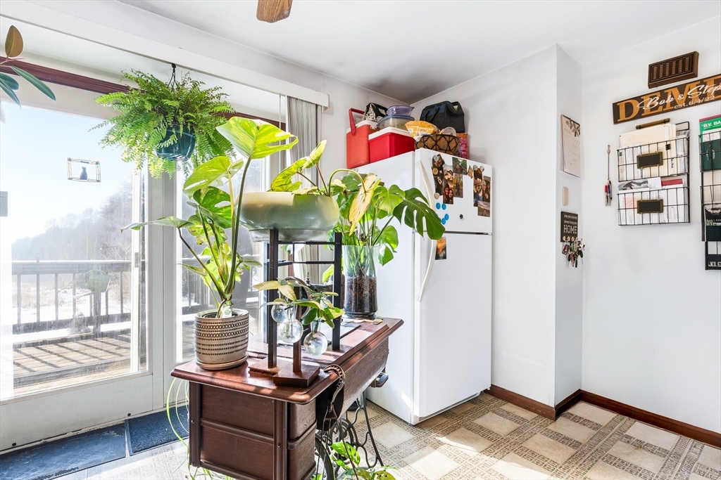 27 West Street Montague, MA 01351 - Photo 24 of 42