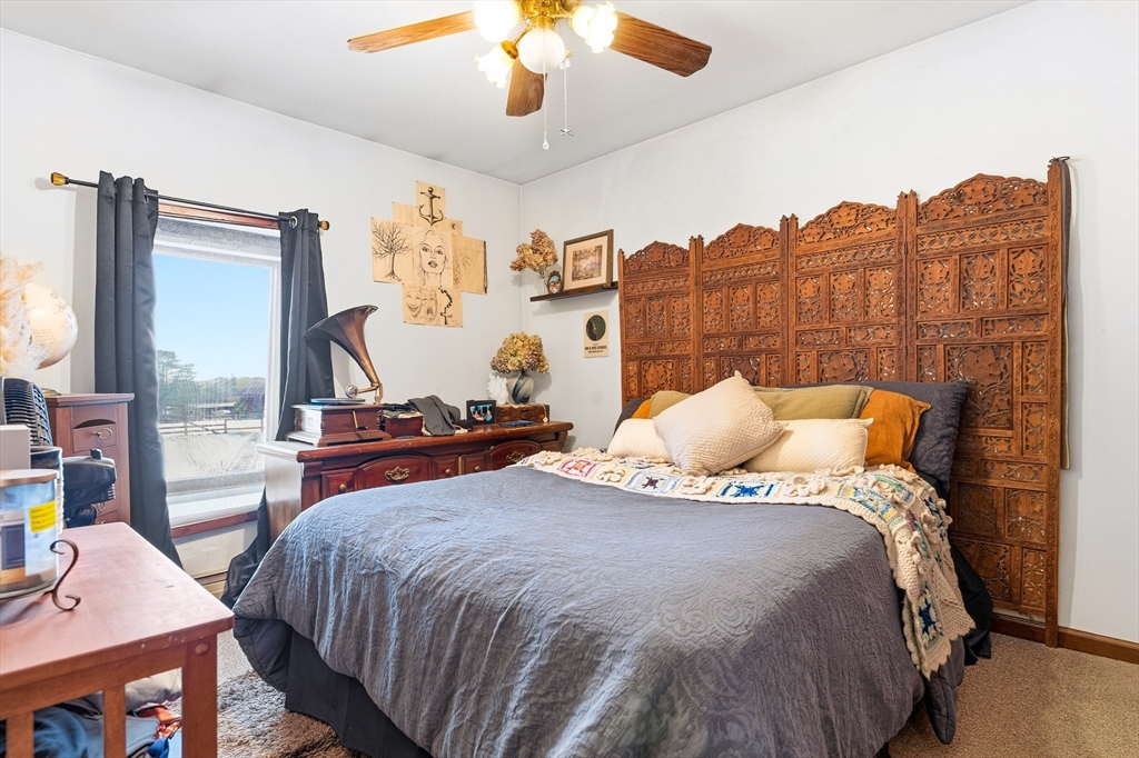 27 West Street Montague, MA 01351 - Photo 26 of 42