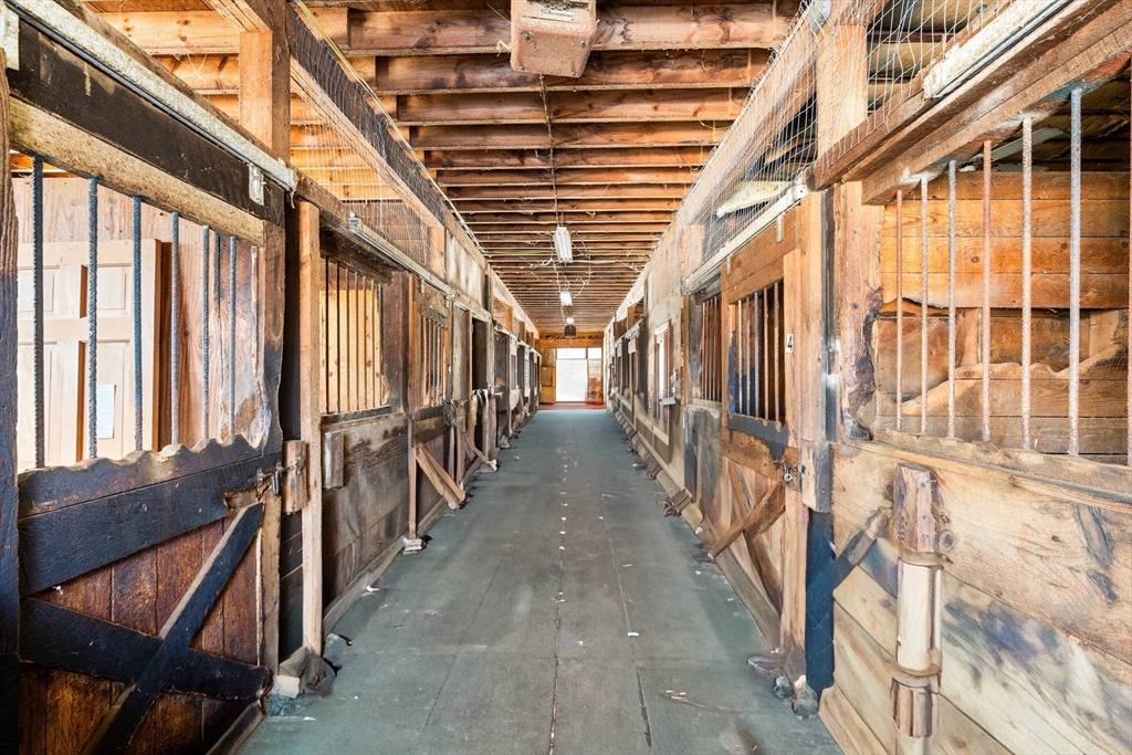 27 West Street Montague, MA 01351 - Photo 31 of 42