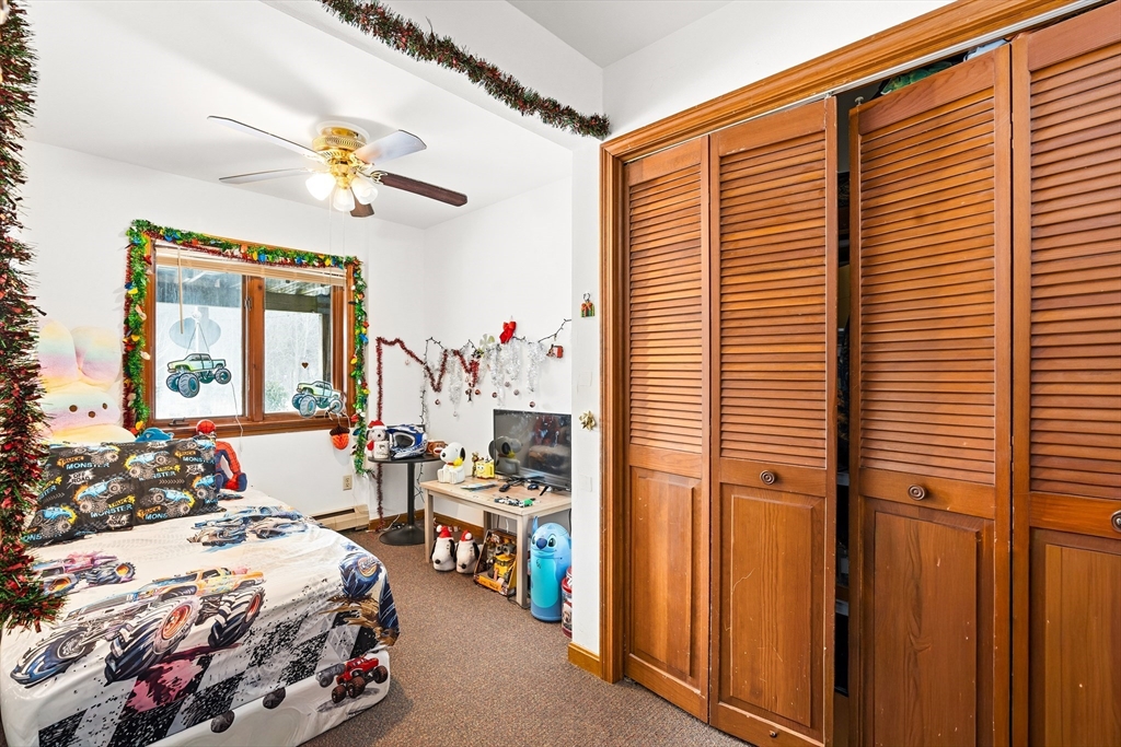 27 West Street Montague, MA 01351 - Photo 7 of 42