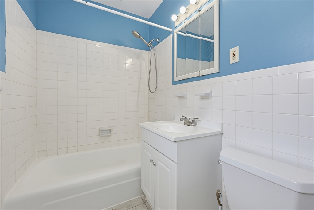 31 Bayberry Drive, Unit 4 Sharon, MA 02067 - Photo 11 of 23