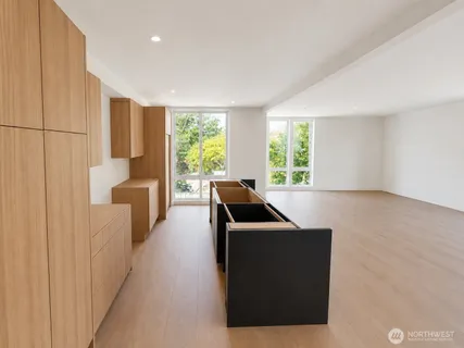 $1,400,000 | 5301 49th Avenue Southwest, Seattle, WA 98136