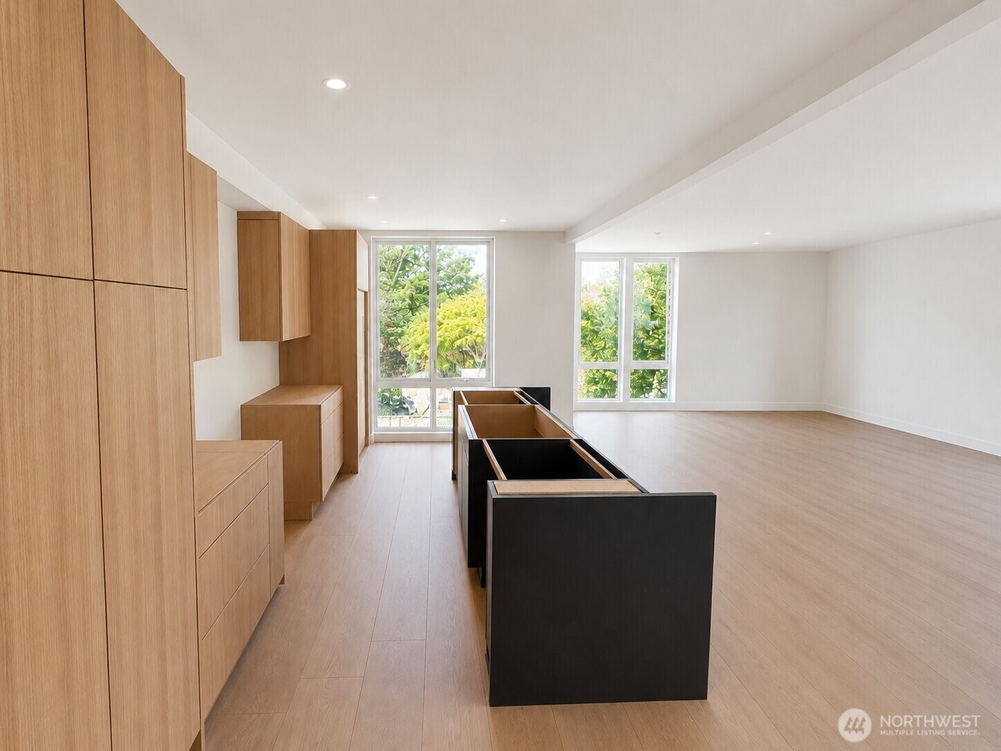 5301 49th Avenue Southwest Seattle, WA 98136 - Photo 7 of 22