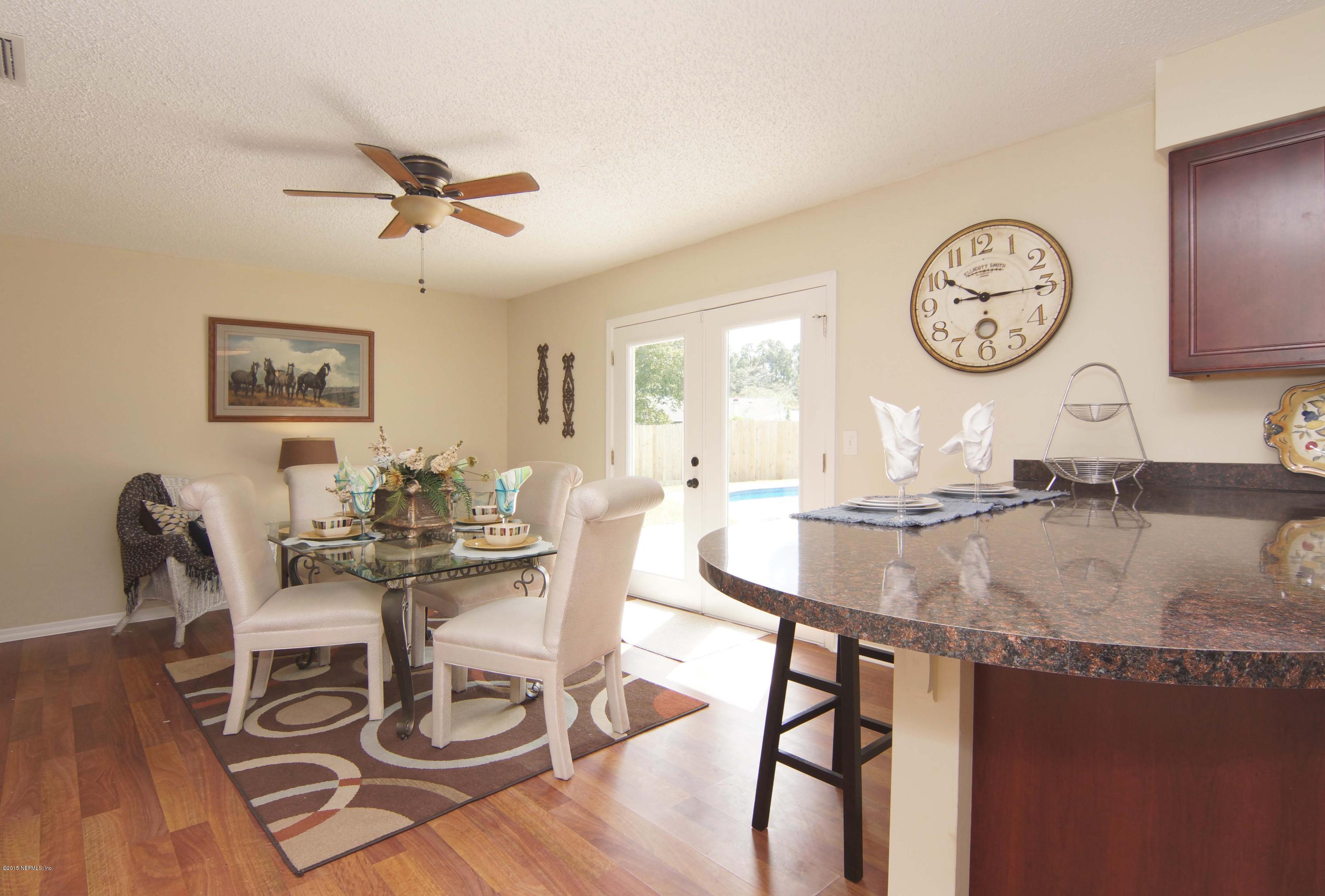 3940 Morning Glory Road Jacksonville, FL 32210 - Photo 4 of 25 Dining Area