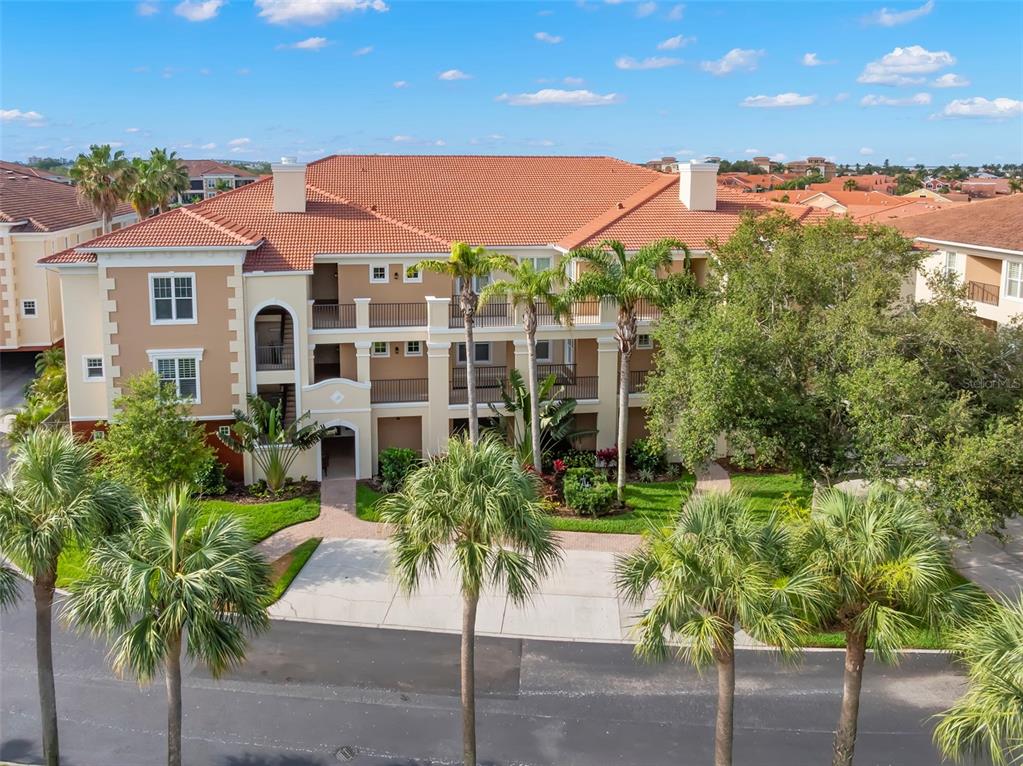 6 Academy Way, Unit 221 St. Petersburg, FL 33711 - Photo 46 of 64