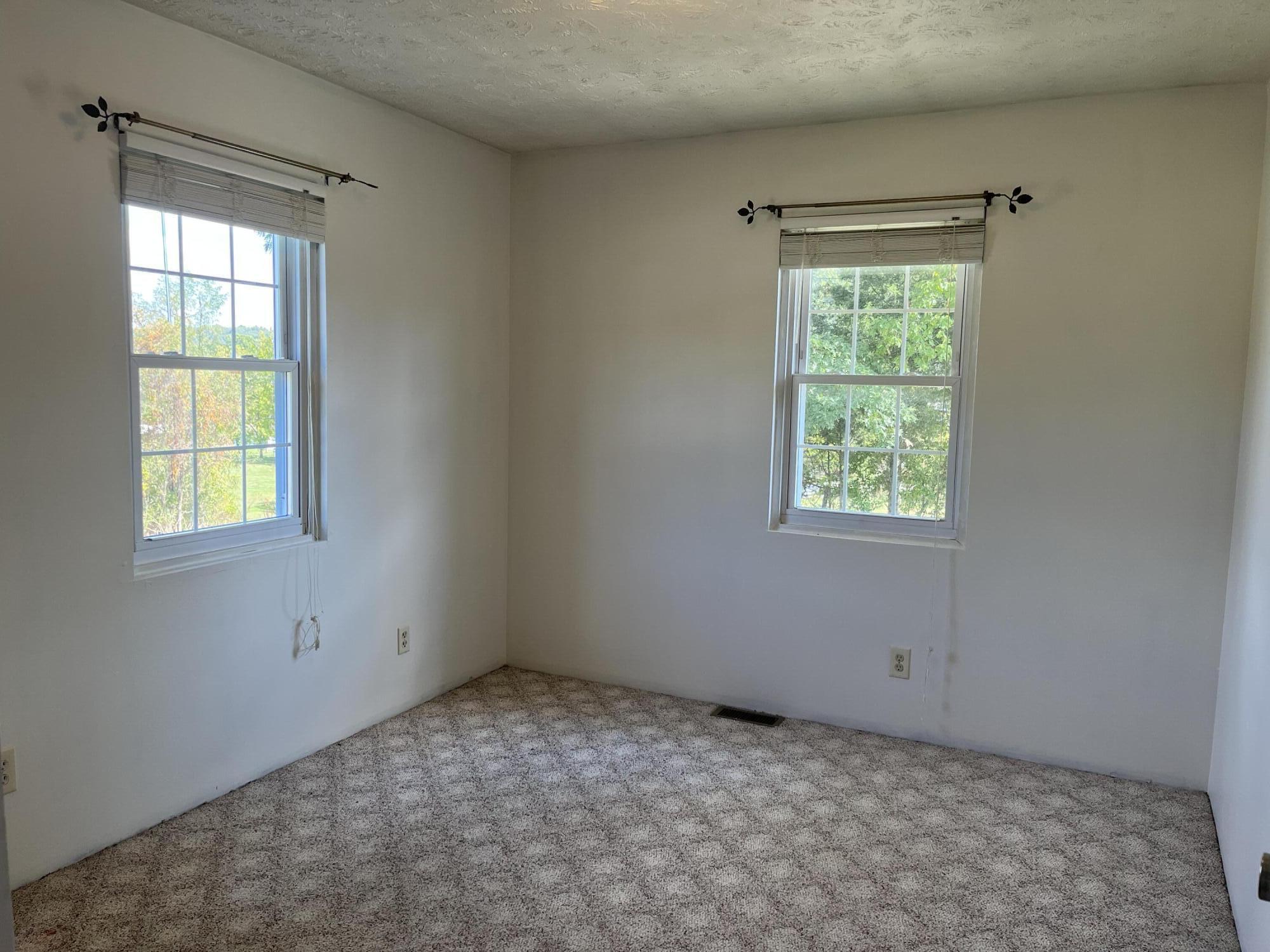 1065 Copper Creek Road Berea, KY 40403 - Photo 19 of 28 79114CFC-55F1-40E9-828B-8A97BB46D1D2
