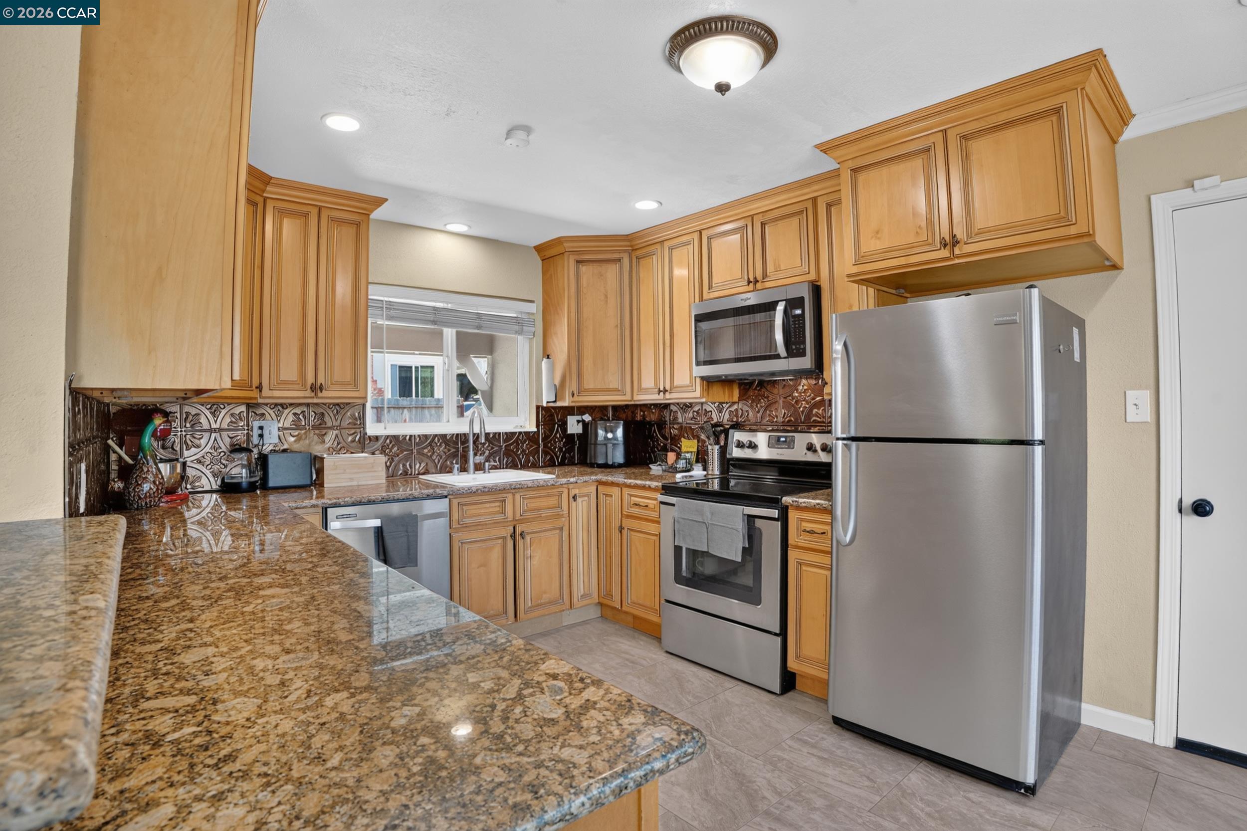 4249 Ridge Drive Pittsburg, CA 94565 - Photo 17 of 37
