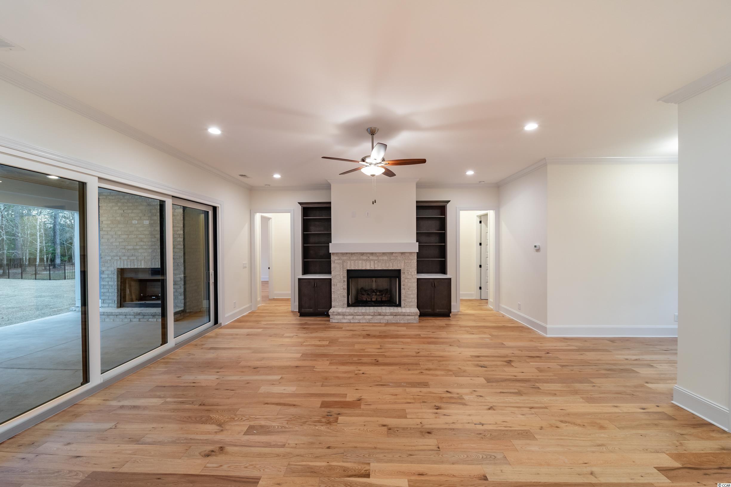 180 Knotty Pine Way Murrells Inlet, SC 29576 - Photo 4 of 40 Gallery Image 4