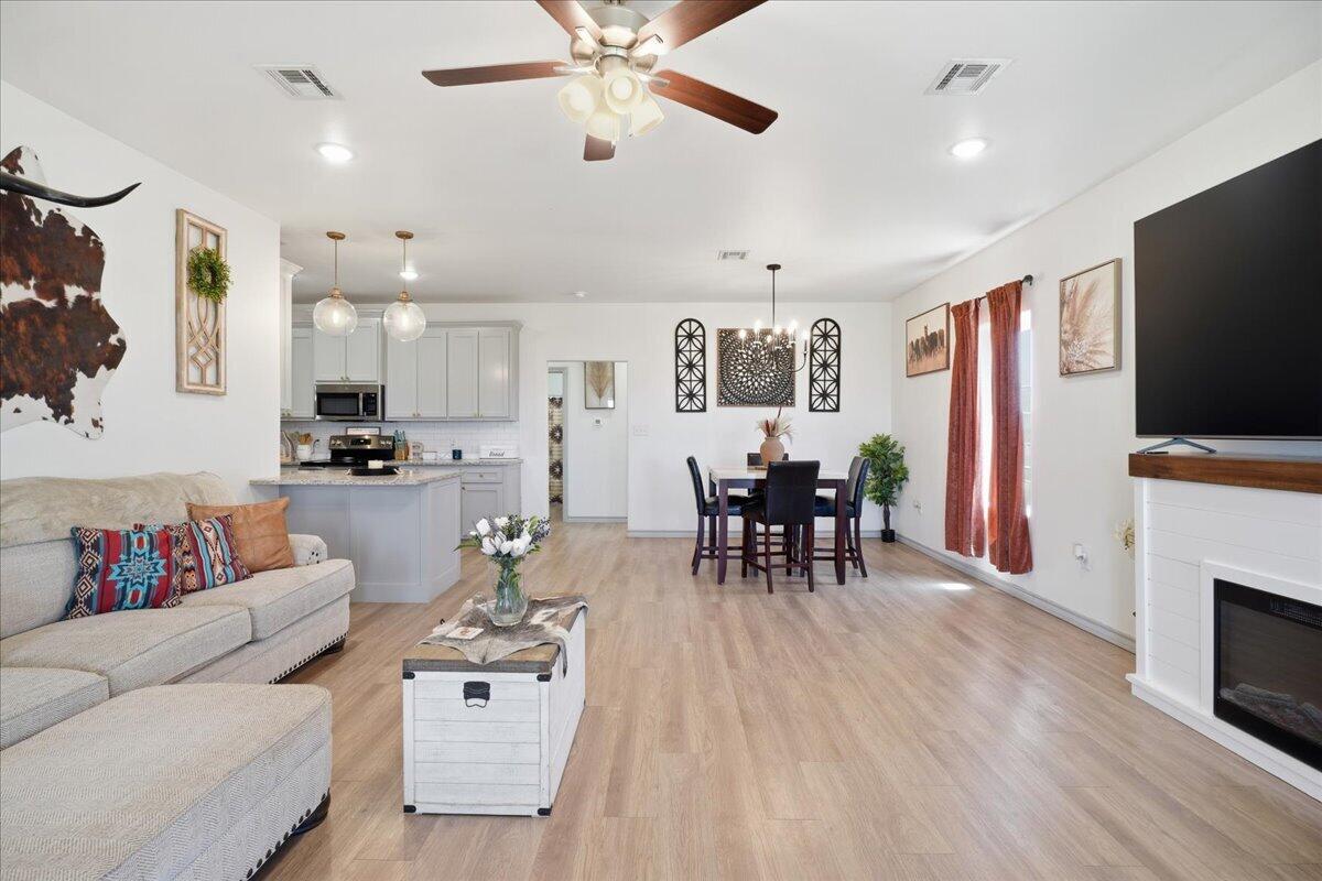 183 Allison Road Wilson, TX 79381 - Photo 7 of 43 7