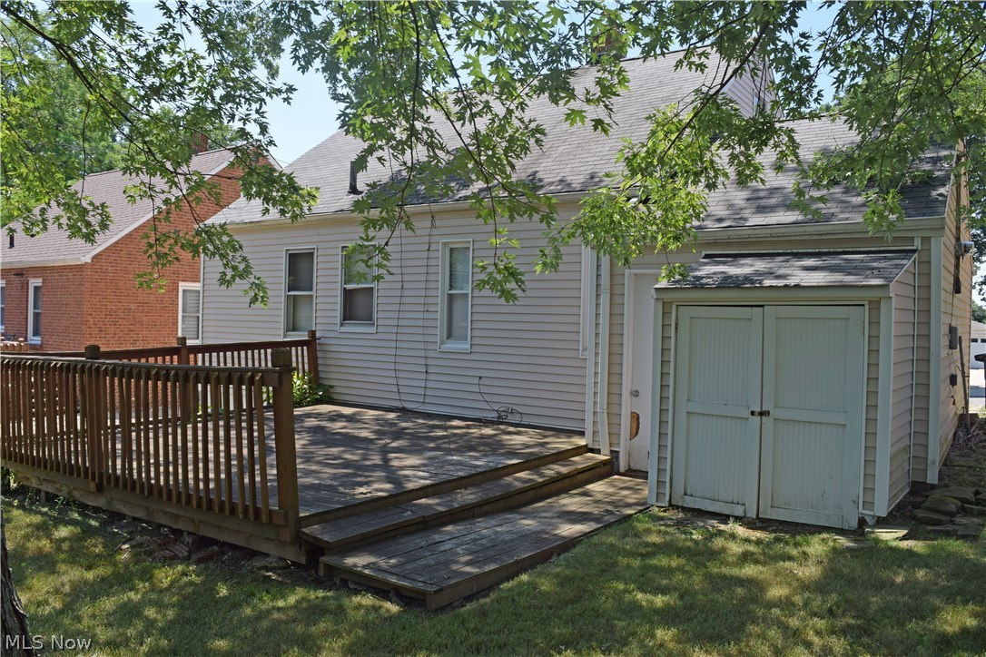 1411 Cranover Road Cleveland, OH 44124 - Photo 20 of 20