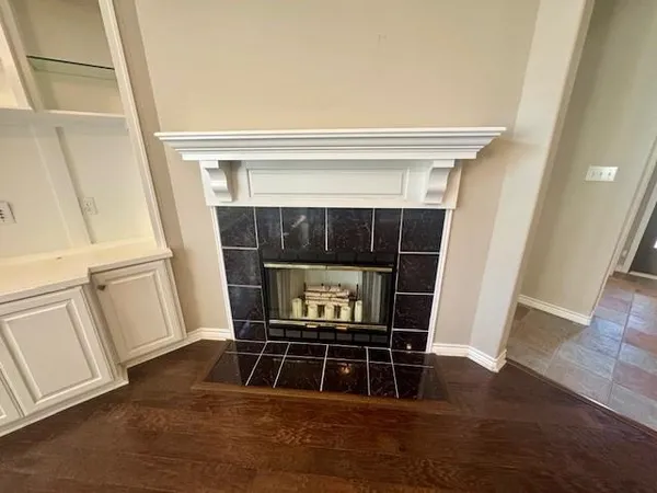 $2,950 | 407 Quick Silver, Horseshoe Bay, TX 78657