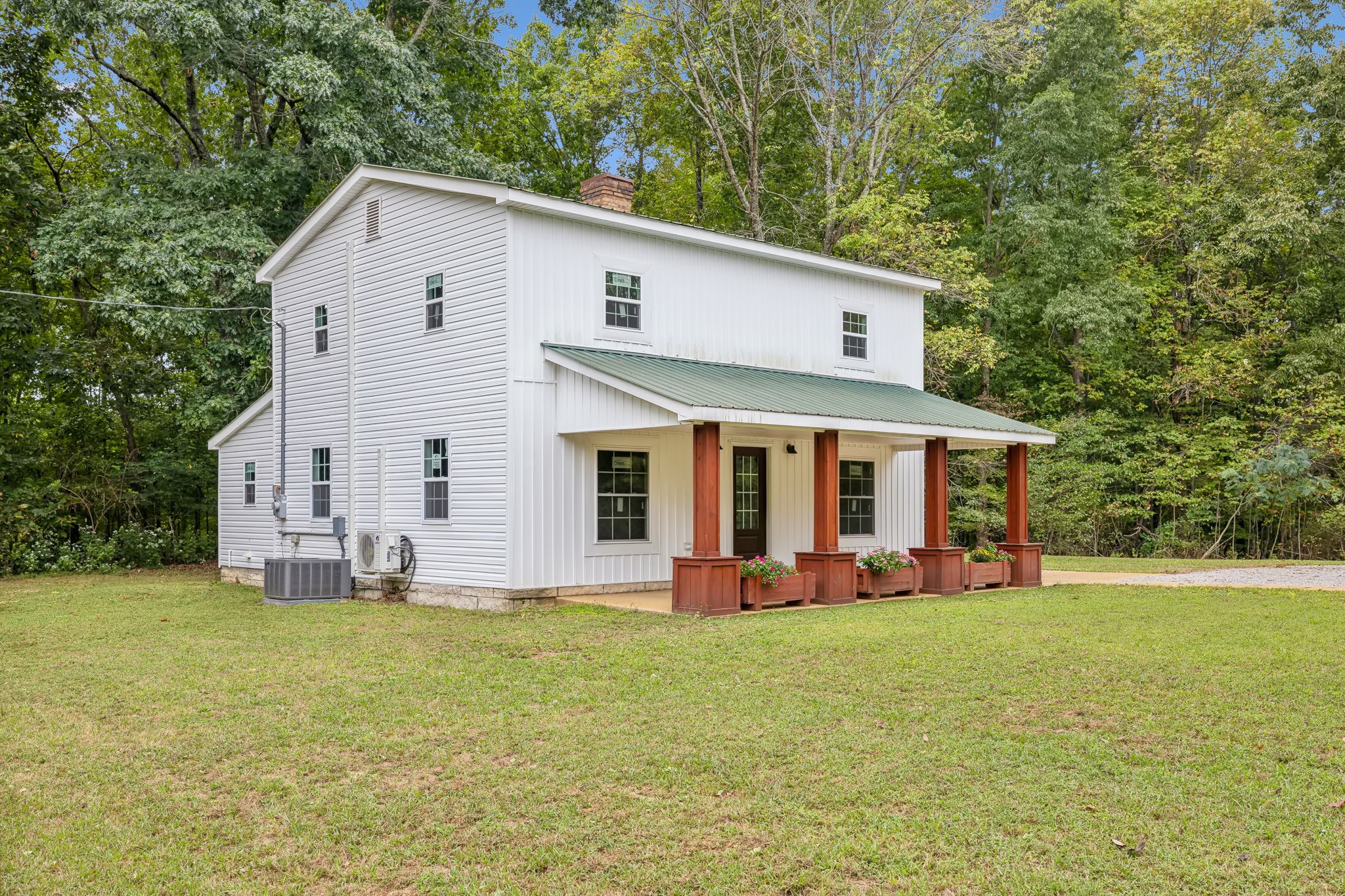 215 Greenway Road Pulaski, TN 38478 - Photo 4 of 56