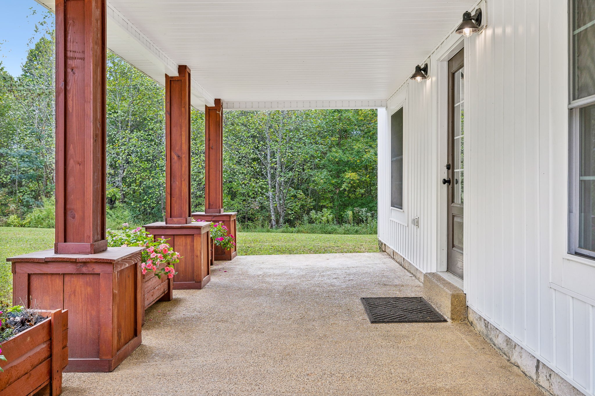 215 Greenway Road Pulaski, TN 38478 - Photo 7 of 56