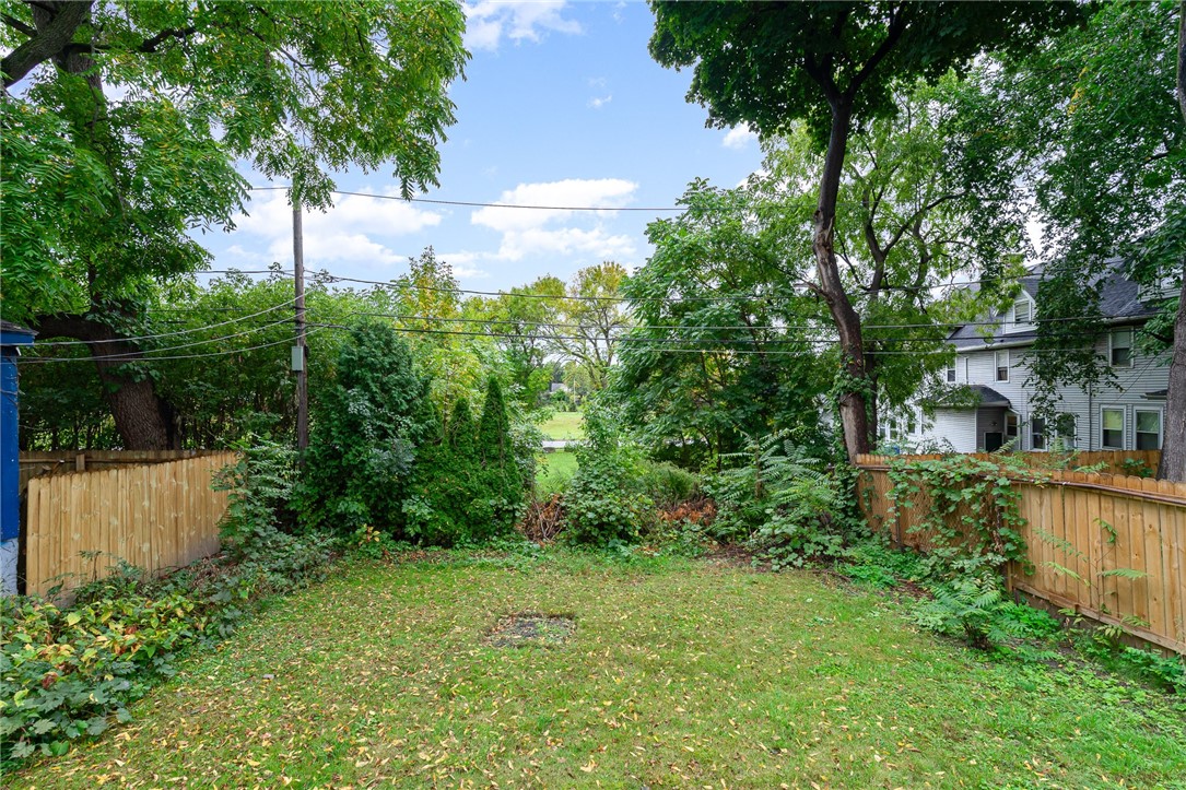 239 Pearl Street Rochester, NY 14607 - Photo 24 of 26