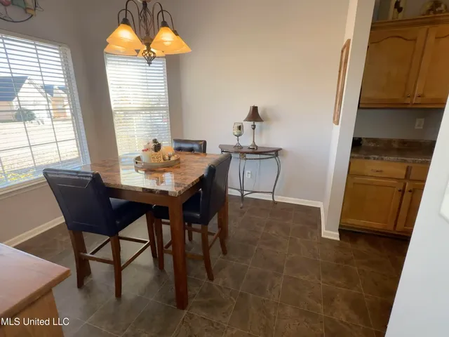 $289,000 | 2833 Mt Pleasant Street South, Hernando, MS 38632