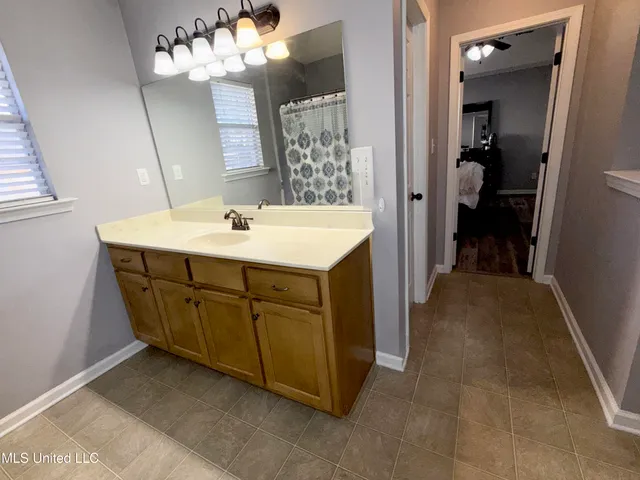 $289,000 | 2833 Mt Pleasant Street South, Hernando, MS 38632