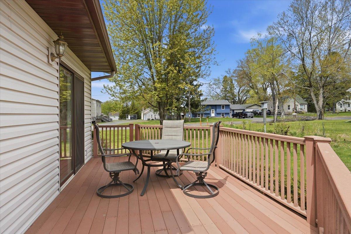320 West State Street Dresser, WI 54009 - Photo 5 of 26