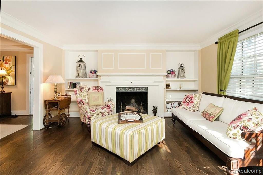 1179 East Maple Road Birmingham, MI 48009 - Photo 14 of 30