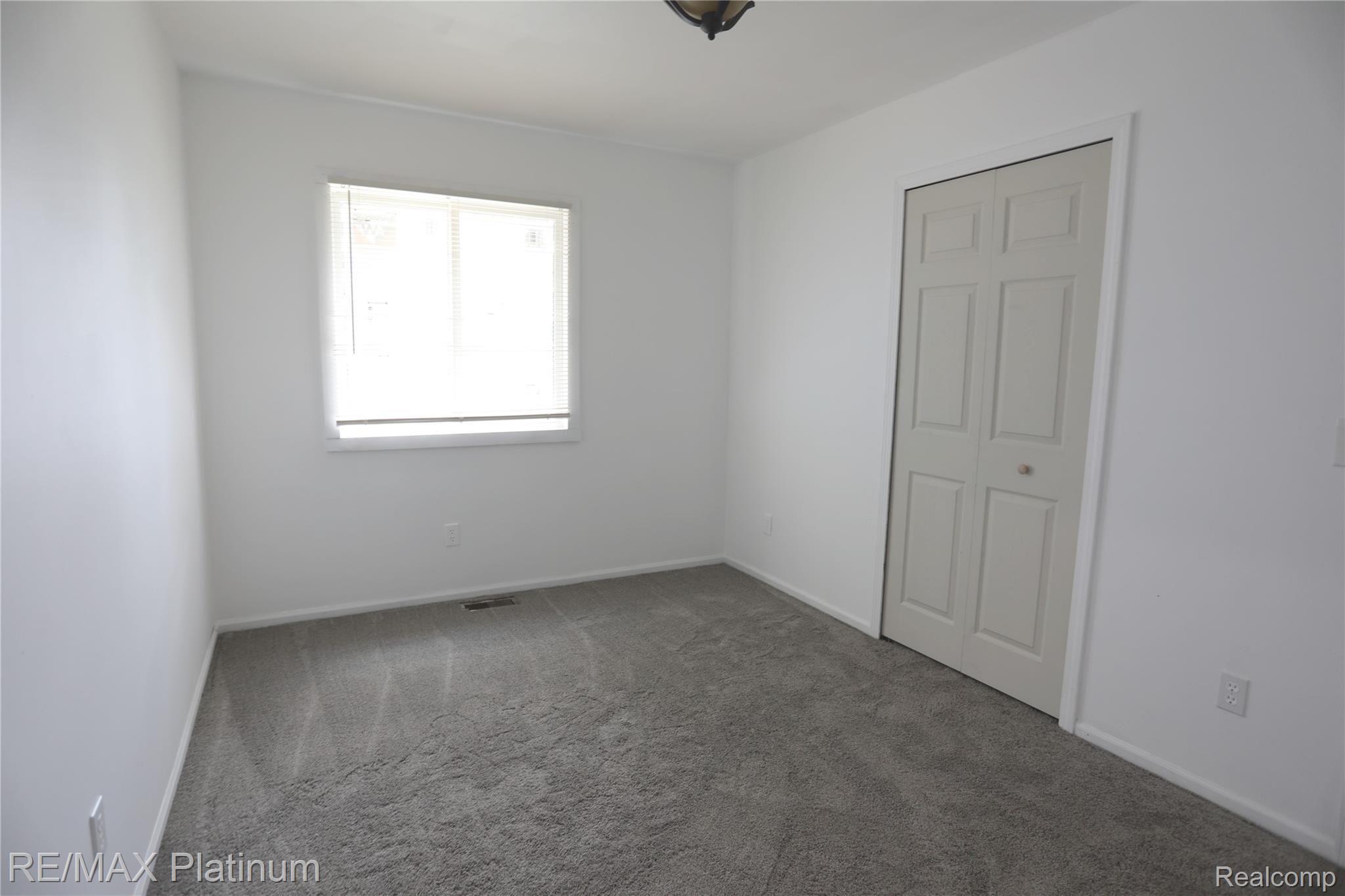 Bedroom3.JPG