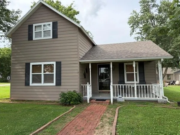 $170,000 | 901 5th Street, Altamont, KS 67330