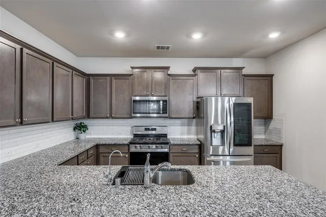 $2,550 | 1604 Babb Lane, Celina, TX 75009