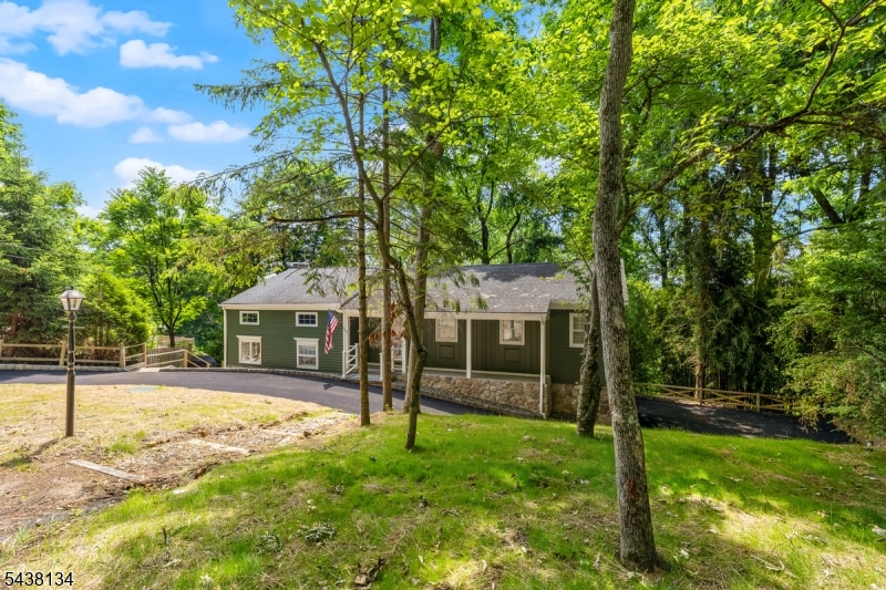731 Long Hill Road Gillette, NJ 07933 - Photo 24 of 25