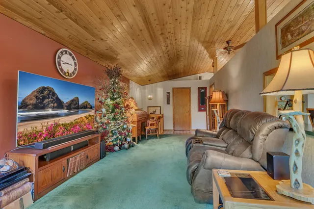 $895,000 | 29313 Island Lake Road, St. Joseph, MN 56374