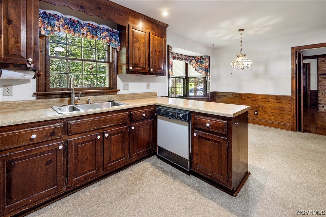 1806 Plain View Road Henrico, VA 23238 - Photo 11 of 33 a kitchen with a sink stove and microwave