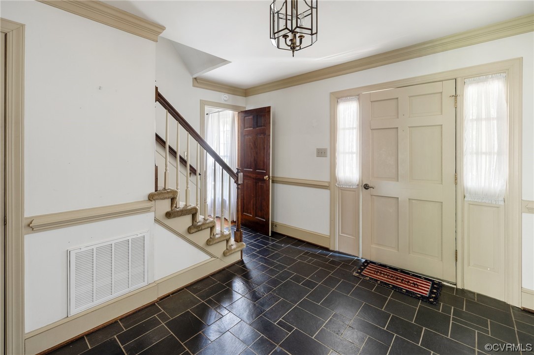 1806 Plain View Road Henrico, VA 23238 - Photo 5 of 33 a view of entryway