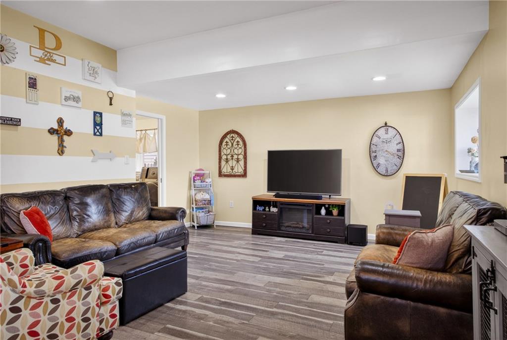 360 Wayne Street Beaver, PA 15009 - Photo 19 of 50