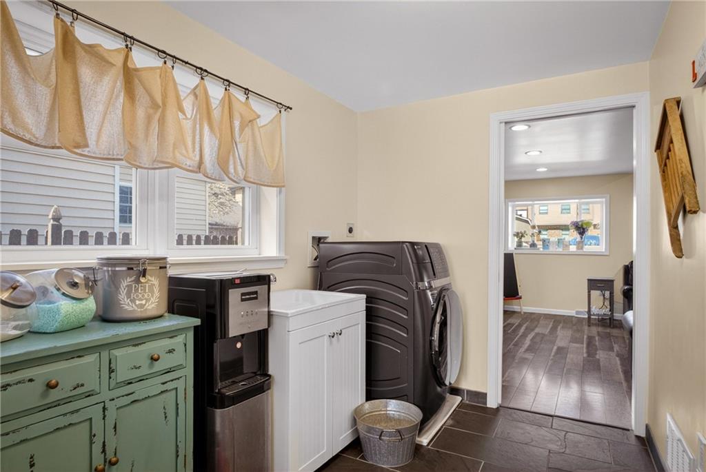 360 Wayne Street Beaver, PA 15009 - Photo 22 of 50