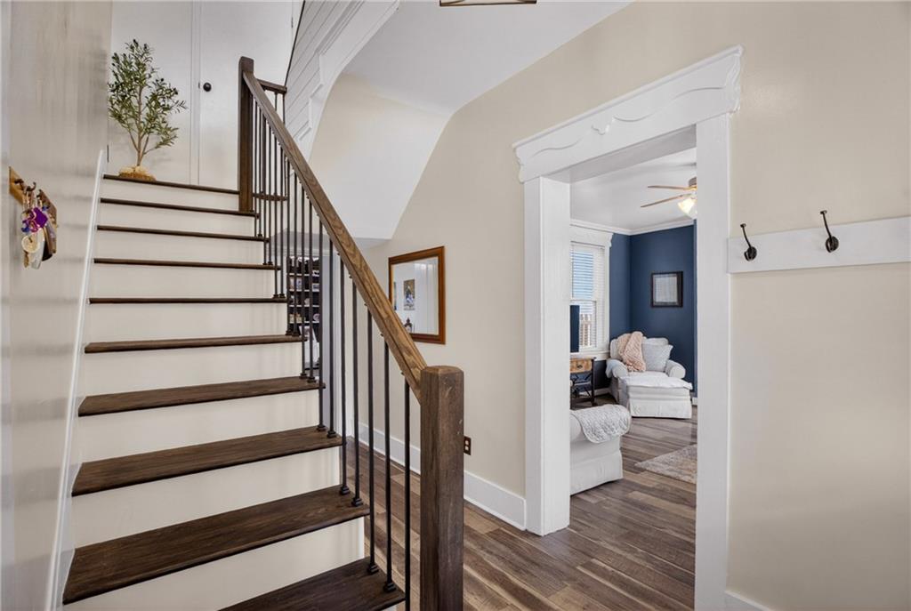 360 Wayne Street Beaver, PA 15009 - Photo 4 of 50