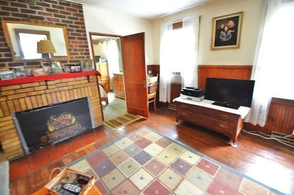 34 Cedar Road Littleton, MA 01460 - Photo 8 of 17 Gallery Image 8