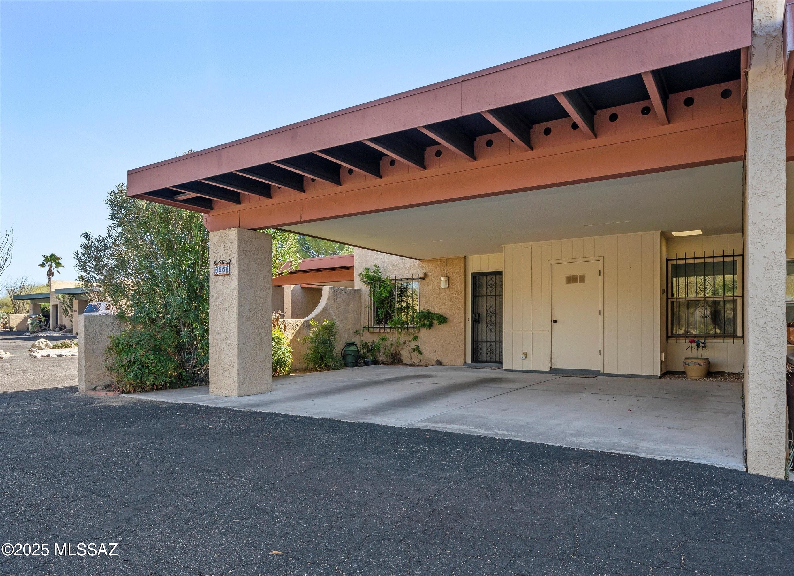 6966 East Rivercrest Road Tucson, AZ 85750 - Photo 2 of 28 Gallery Image 2