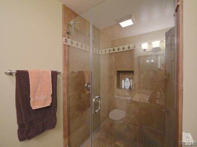 13421 Laurelhurst Road Moorpark, CA 93021 - Photo 22 of 28 a bathroom with a shower