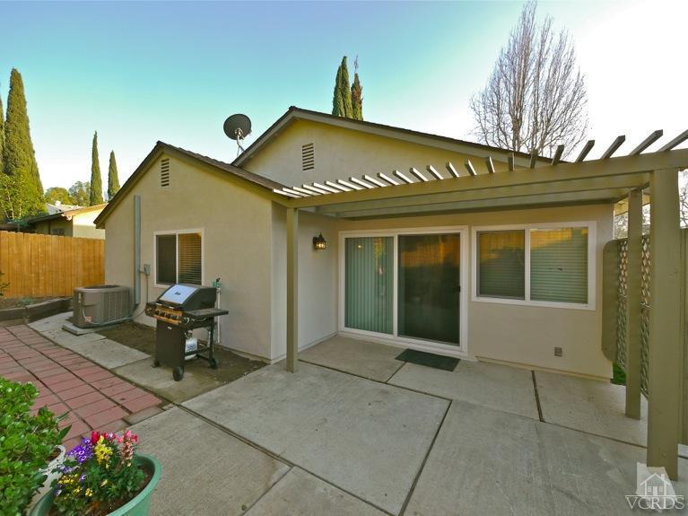 13421 Laurelhurst Road Moorpark, CA 93021 - Photo 26 of 28 a front view of a house with sitting area