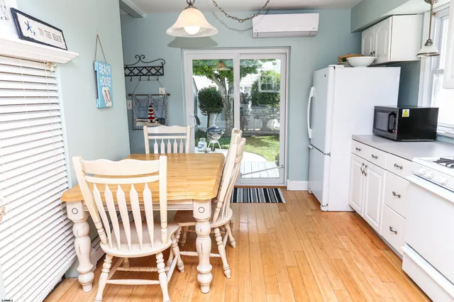 $3,250 | 239 South 6th, Brigantine, NJ 08203