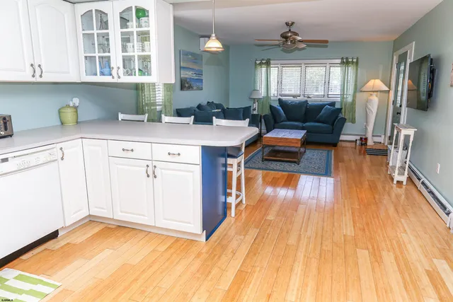 $3,250 | 239 South 6th, Brigantine, NJ 08203