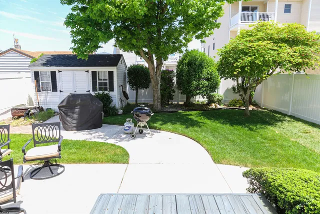 $3,250 | 239 South 6th, Brigantine, NJ 08203