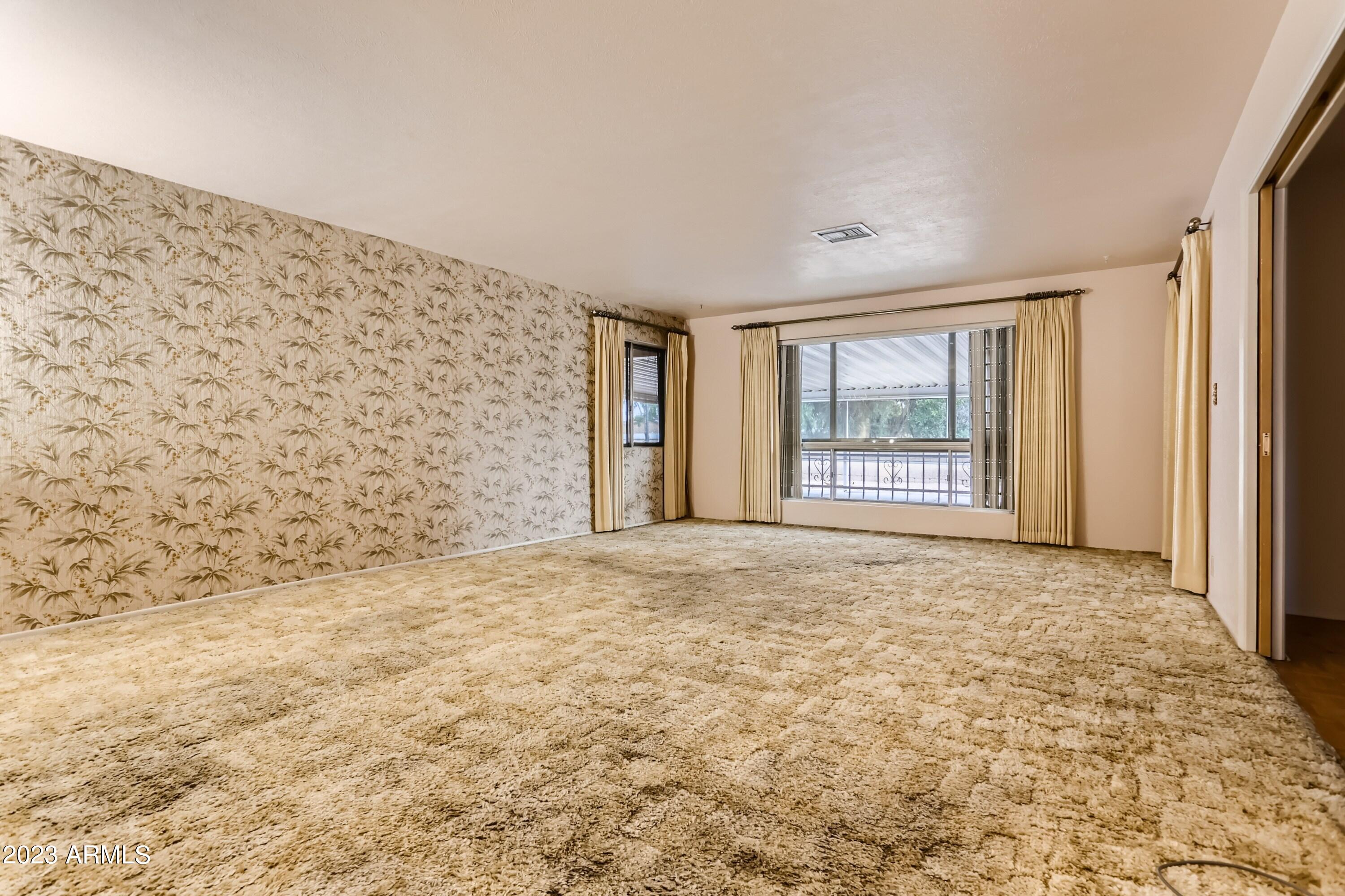 5202 East Decatur Street Mesa, AZ 85205 - Photo 8 of 27 19 Family Room