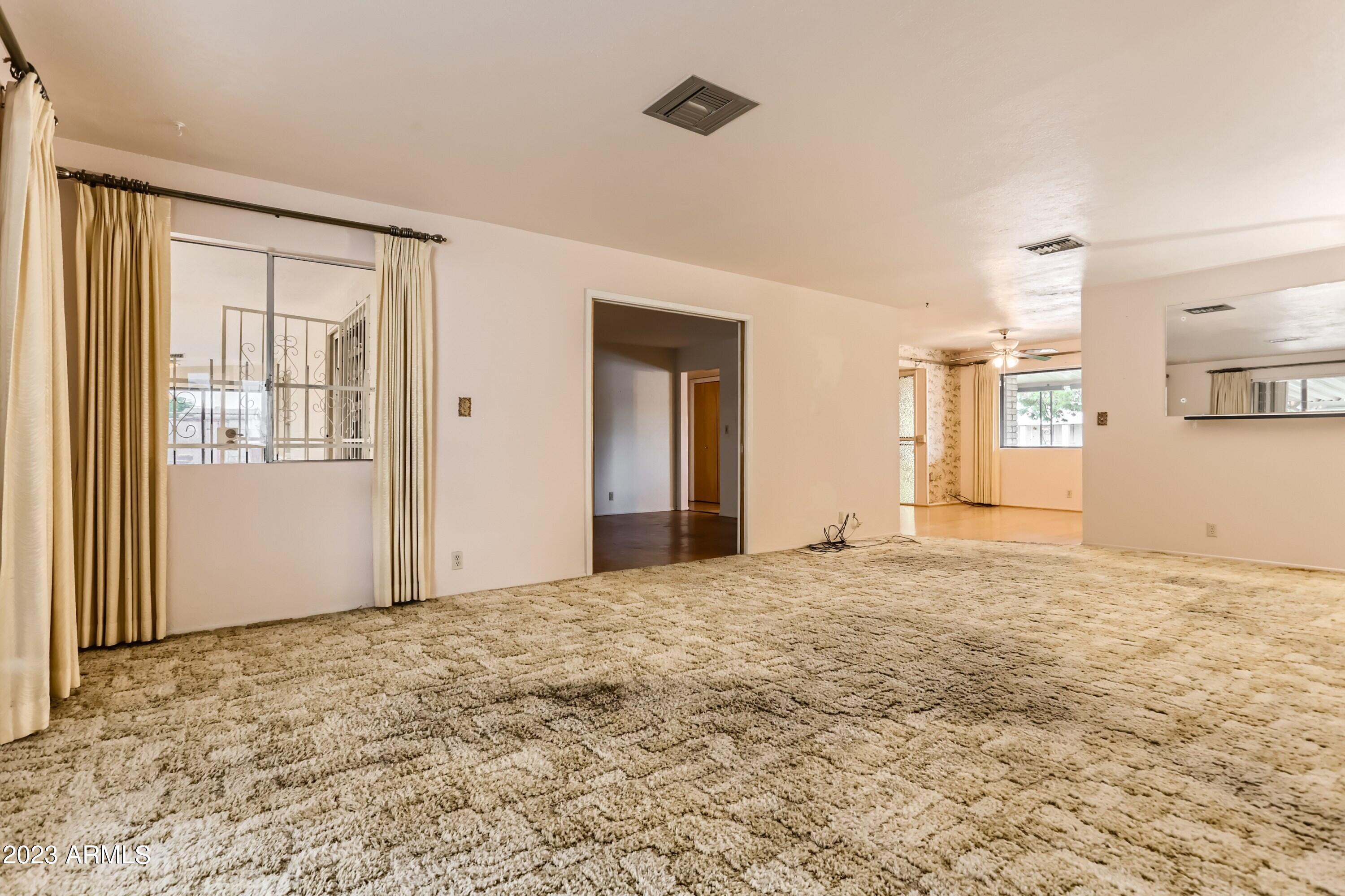 5202 East Decatur Street Mesa, AZ 85205 - Photo 9 of 27 20 Family Room